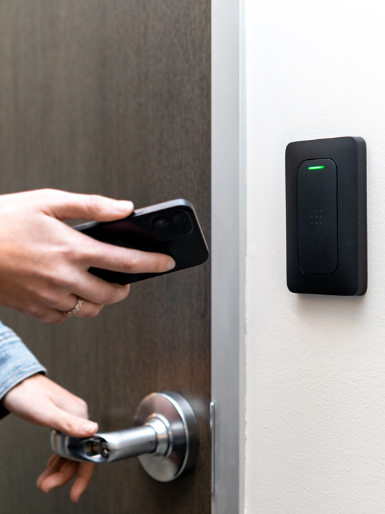 full-width-section-img-office-access-control